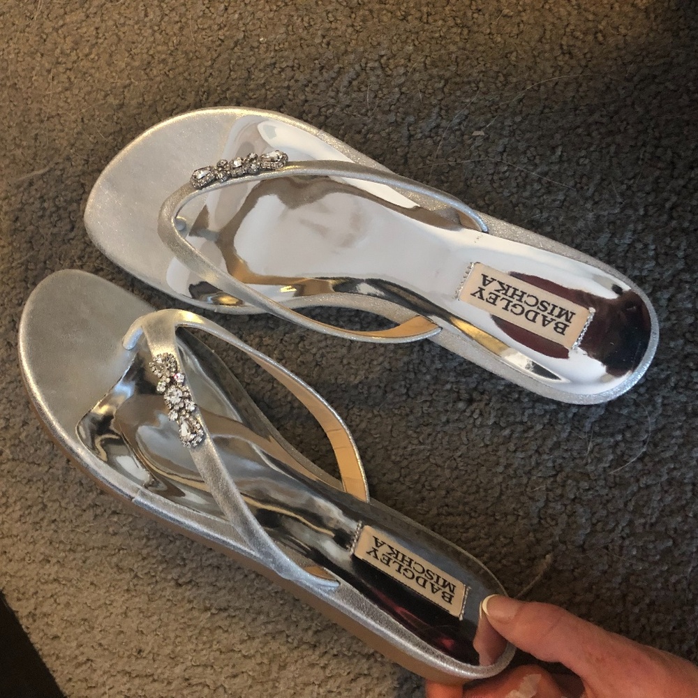 Badgley Mischka Flip Flop